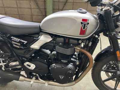 Triumph Speed Twin 900 2025