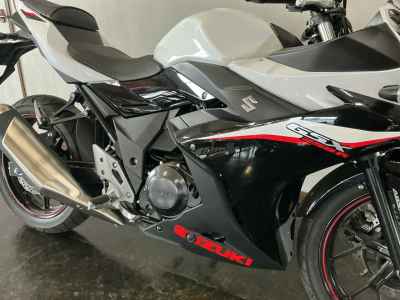 Suzuki GSX250R
