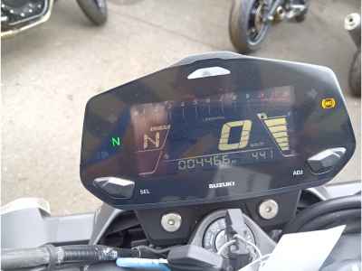 Suzuki Gixxer 250SF