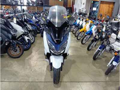 Honda Forza 2018