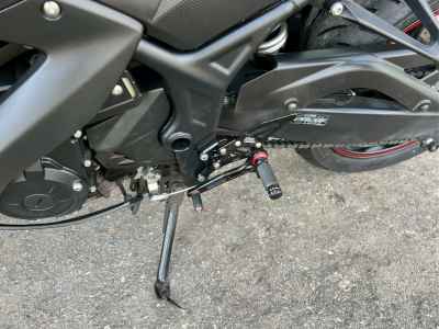 Yamaha YZF-R25 2015