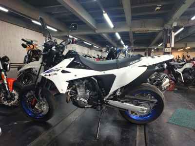Suzuki DR-Z4SM 2025