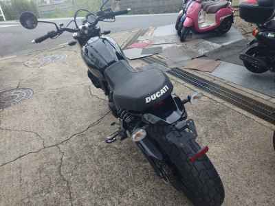 Ducati Scrambler Sixty2 2016