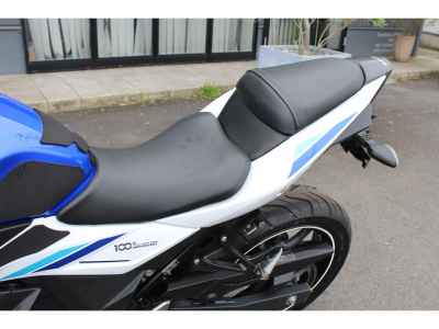 Suzuki GSX250R