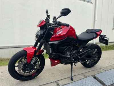 Ducati Monster 937+ 2023