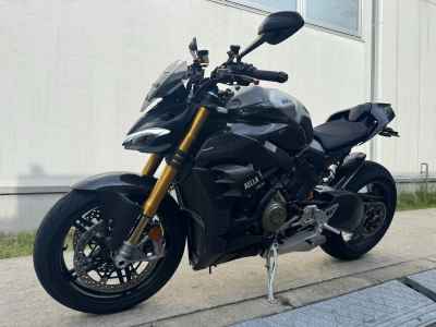 Ducati Streetfighter V4S 2021