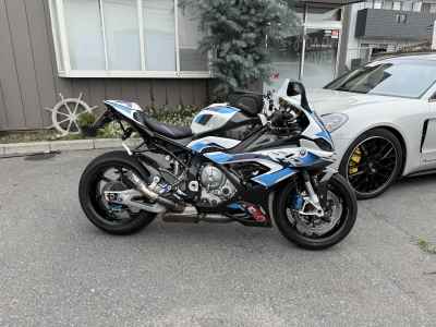 BMW M1000RR 2021