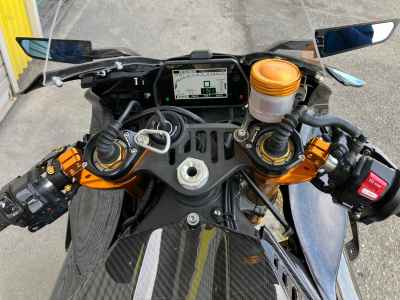Yamaha YZF-R1M 2017