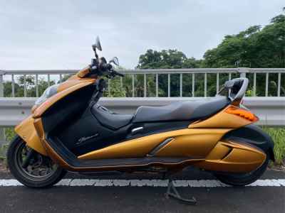 Suzuki Gemma 250
