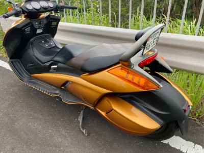 Suzuki Gemma 250