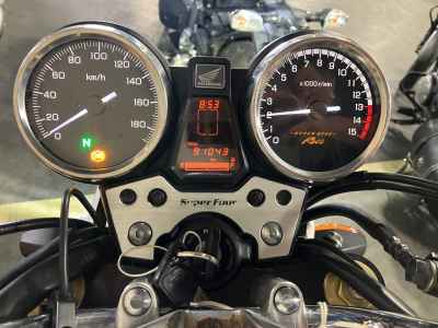 Honda CB400SF 2015