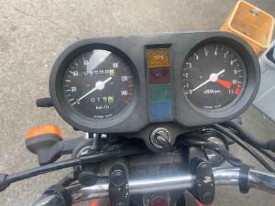 Honda CB250 Super Hawk