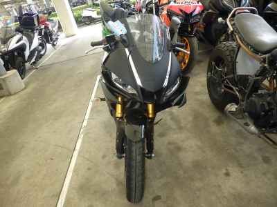 Yamaha YZF-R25 2019