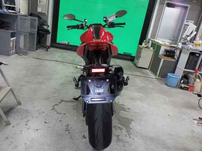 Ducati Monster 937 2021