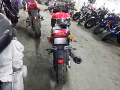 Yamaha FZ250 Fazer