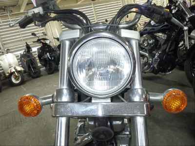 Suzuki Intruder 250LC