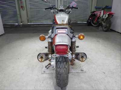 Yamaha V-Max 1200