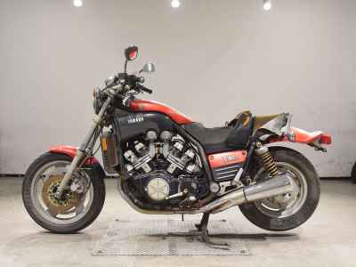 Yamaha V-Max 1200