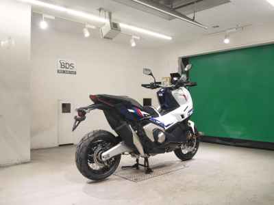 Honda X-Adv 750