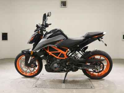 KTM 390 Duke 2021