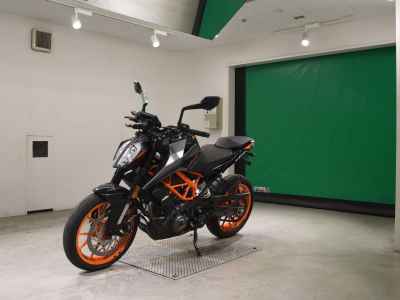KTM 390 Duke 2021