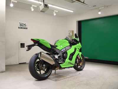 Kawasaki Ninja ZX-10RR 2022