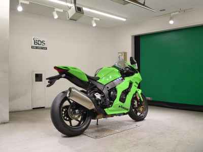 Kawasaki Ninja ZX-10RR 2022