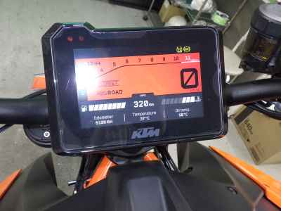 KTM 1290 Super Duke R 2021