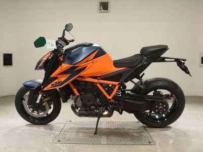 KTM 1290 Super Duke R 2021