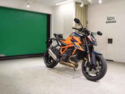 KTM 1290 Super Duke R 2021
