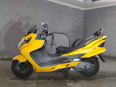 Suzuki Skywave 250M