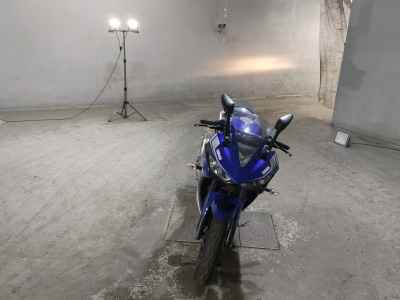 Yamaha YZF-R25