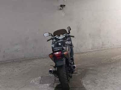 Kawasaki ZZR250