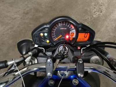 Suzuki Gladius SFV400 2011