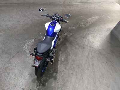 Suzuki Gladius SFV400 2011