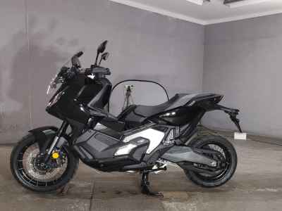 Honda X-Adv 750 2026