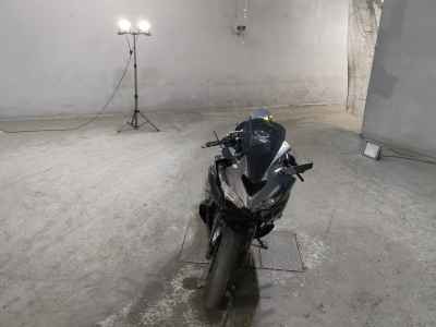 Kawasaki Ninja ZX-25R KRT Edition