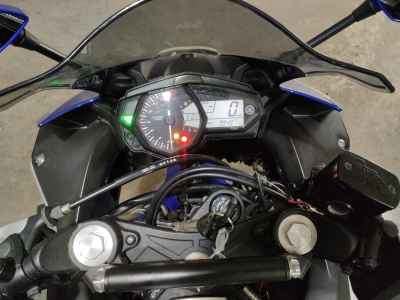 Yamaha YZF-R25