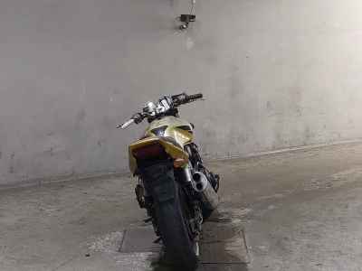 Honda CB400SFV