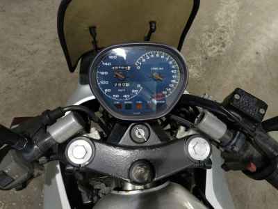 Suzuki GSX250S Katana