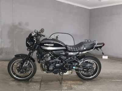 Kawasaki Z900RS 2021