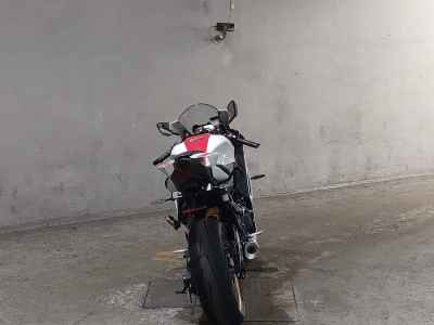 Yamaha YZF-R7 2022