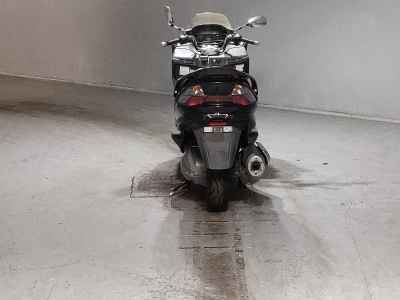 Suzuki Skywave 250S