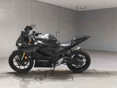Yamaha YZF-R25 2019