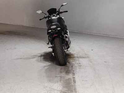 Suzuki GSR750 2016