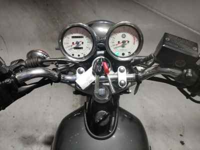 Yamaha SR400 2022
