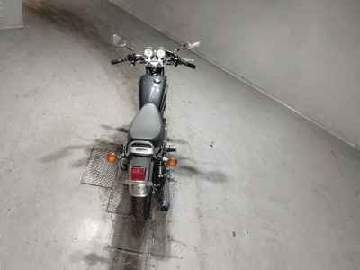 Yamaha SR400 2022