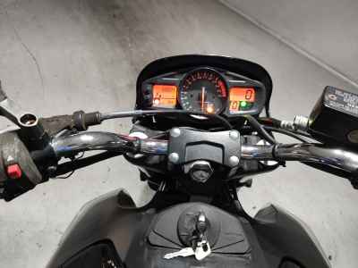 Suzuki GSR400 2010