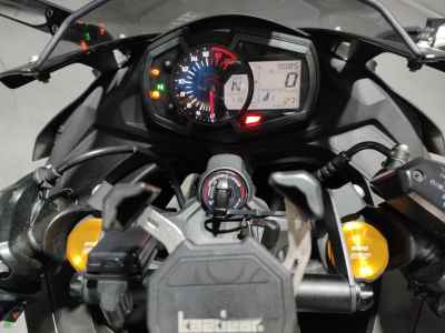Kawasaki Ninja ZX-25R KRT Edition