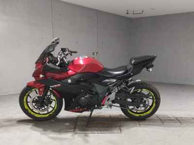 Suzuki GSX250R